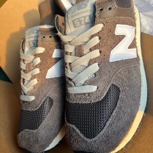New Balance Mocha and Brown Women’s Sneakers